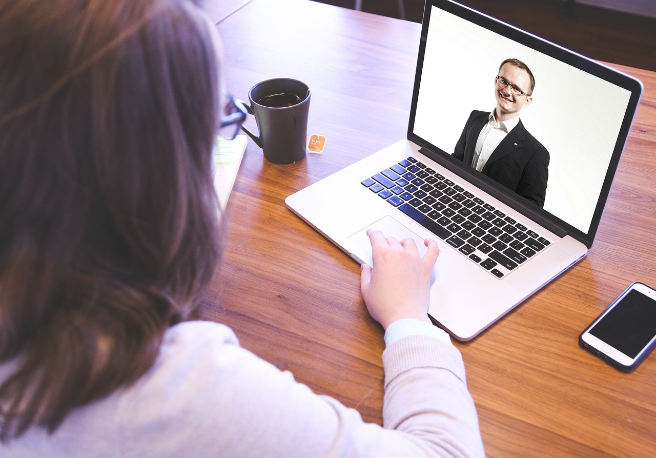 Choose The Right Legal Recruiter