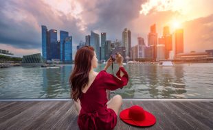 expats in singapore