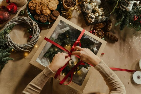 Why Curated Gift Basket Ideas Are the Ideal Personalized Gift