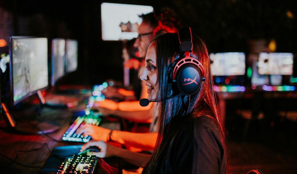 Digital Spinning Games