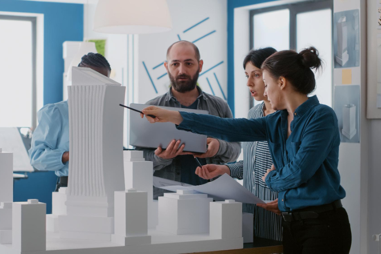 commercial real estate agent