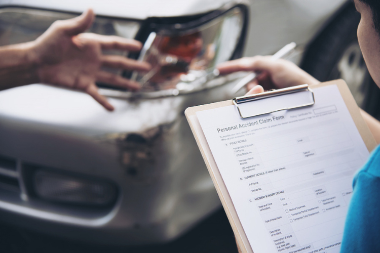 car accident claim attorney