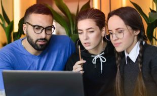 kodomogumi.net - top stories & trend analysis